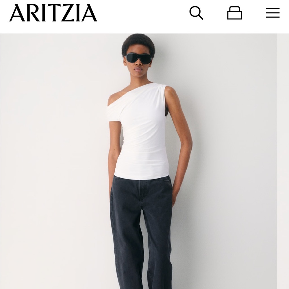 Aritzia Babaton Gallery Top